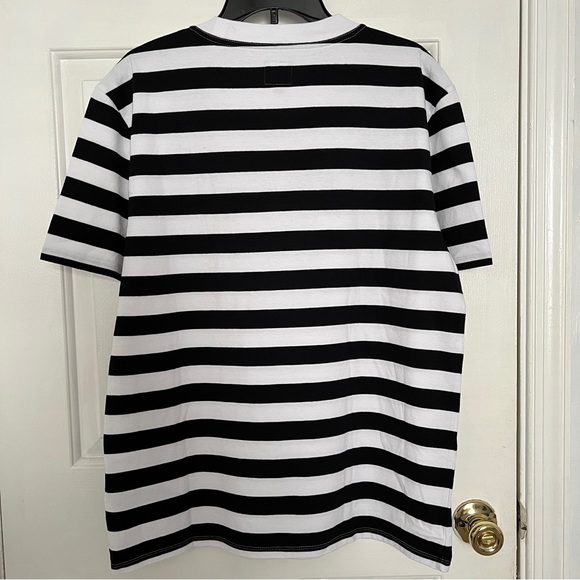 GUESS Jeans USA Men’s Classic Striped Short Sleeve Tee T-Shirt Small Black White - Picture 2 of 5